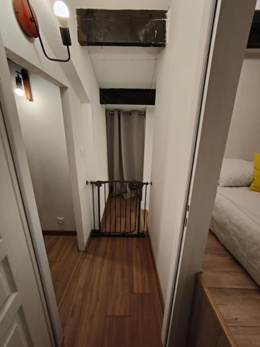 Appartement Cocooning Entierement Renove Les Angles  Buitenkant foto