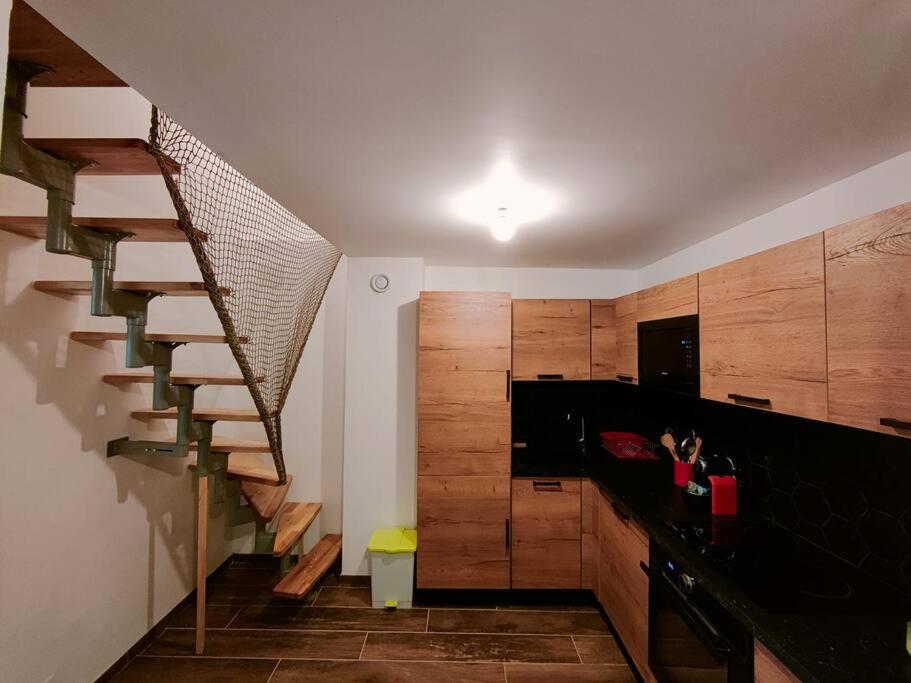 Appartement Cocooning Entierement Renove Les Angles  Buitenkant foto